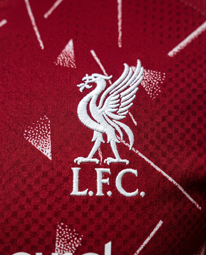 Liverpool · Camiseta Local 26/27